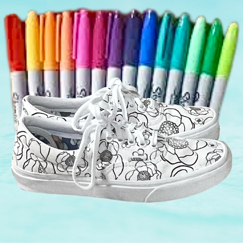 Vans Era U-Color Floral Lace Ups Women Size 9.